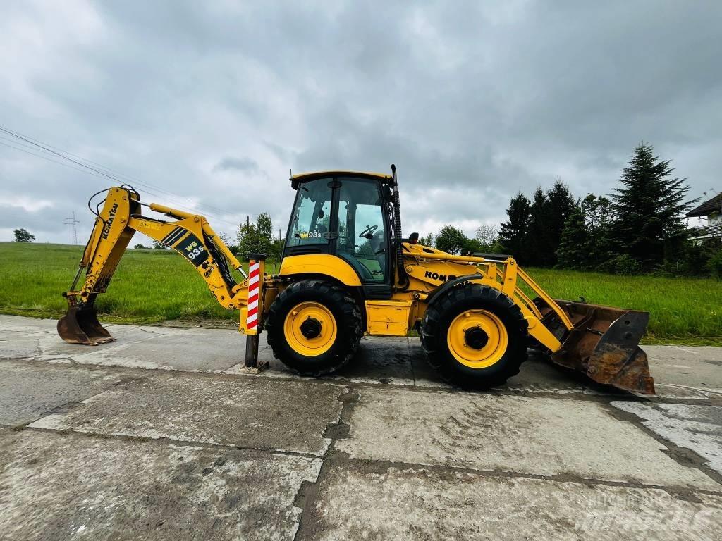 Komatsu WB 93 S-5 Backhoe loaders