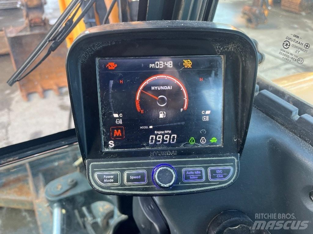 Hyundai R80CR-9A Midi excavators  7t - 12t