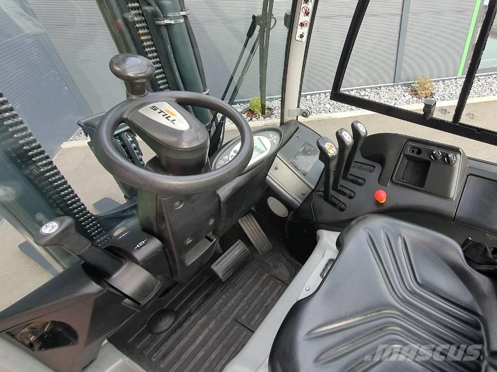 Still RX 60-30 Electric forklift trucks