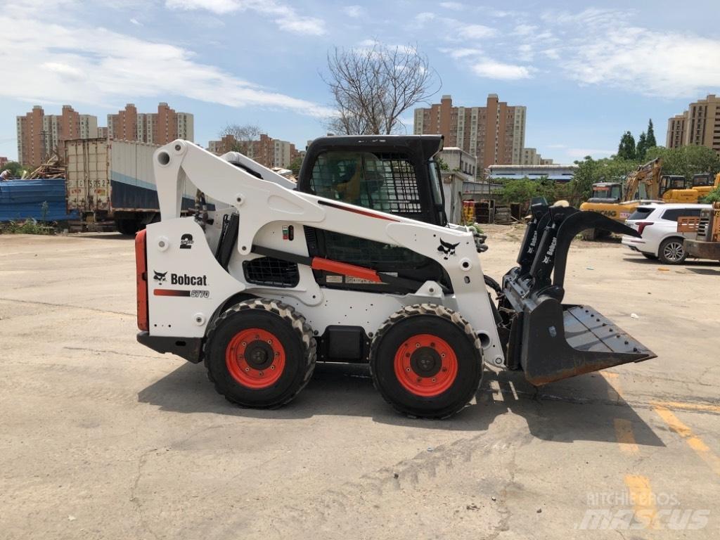 Bobcat S 770 Skid steer loaders