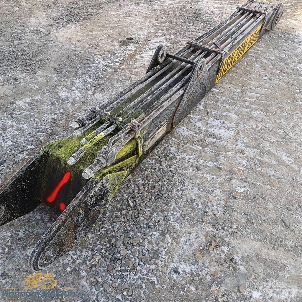 Loglift L190v Harvester cranes