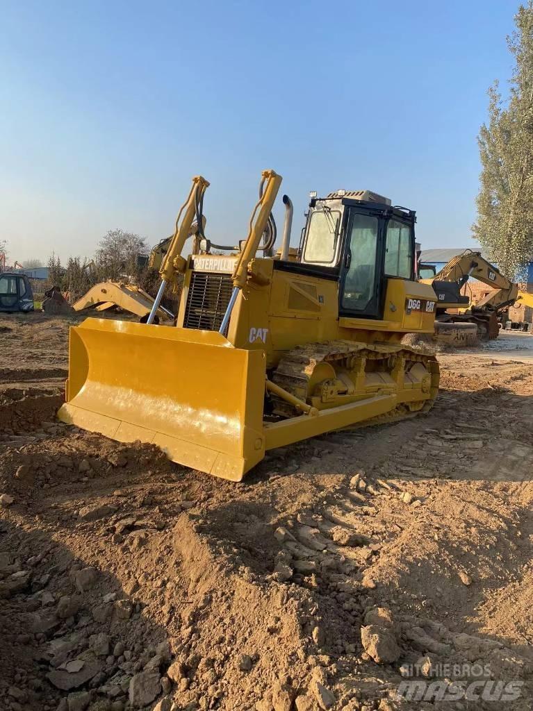 CAT D 6 G Crawler dozers