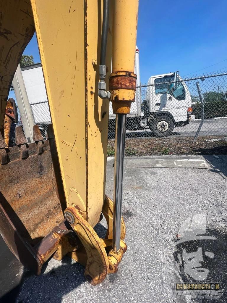 DEERE 310G Backhoe loaders