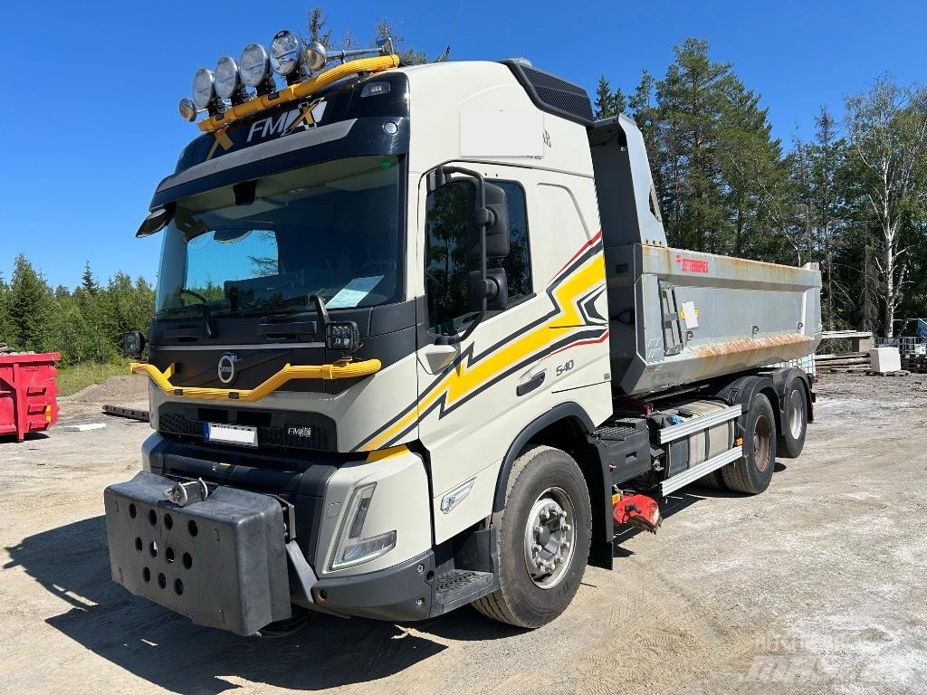 Volvo FMX 540 Tipper trucks