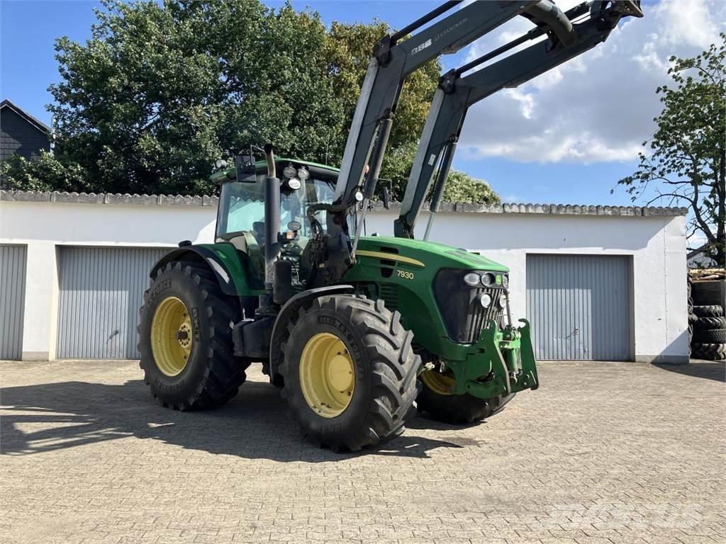 John Deere 7930 Tractors