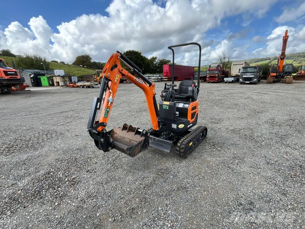 Develon DX 10 Z-7 Mini excavators < 7t (Mini diggers)