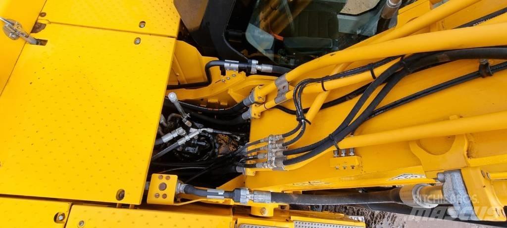 JCB 220X LC Crawler excavators