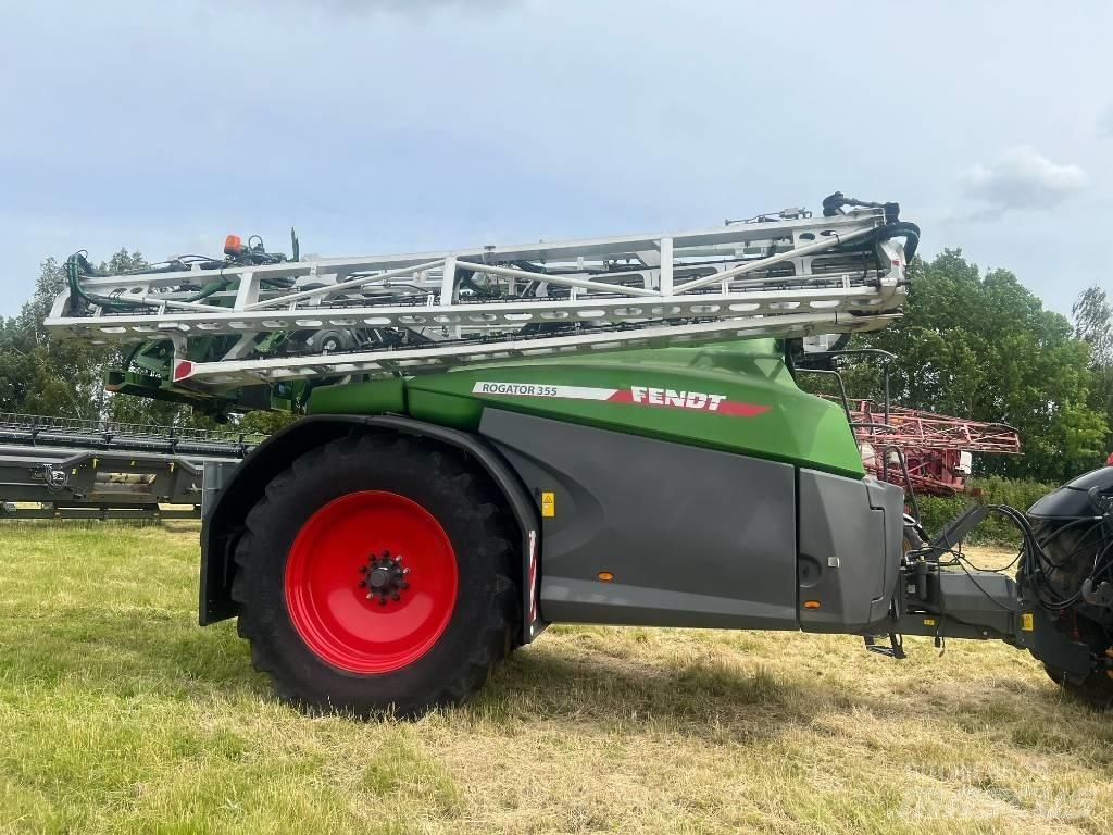 Fendt Rogator 355 Trailed sprayers