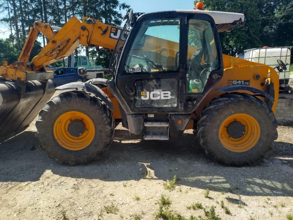 JCB 541 AGS Telehandlers for agriculture