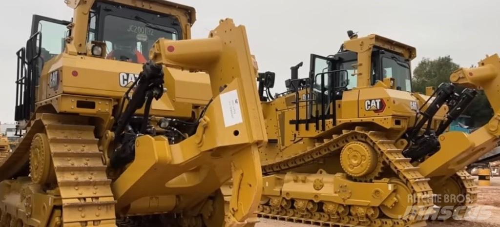 CAT D 10 Crawler dozers
