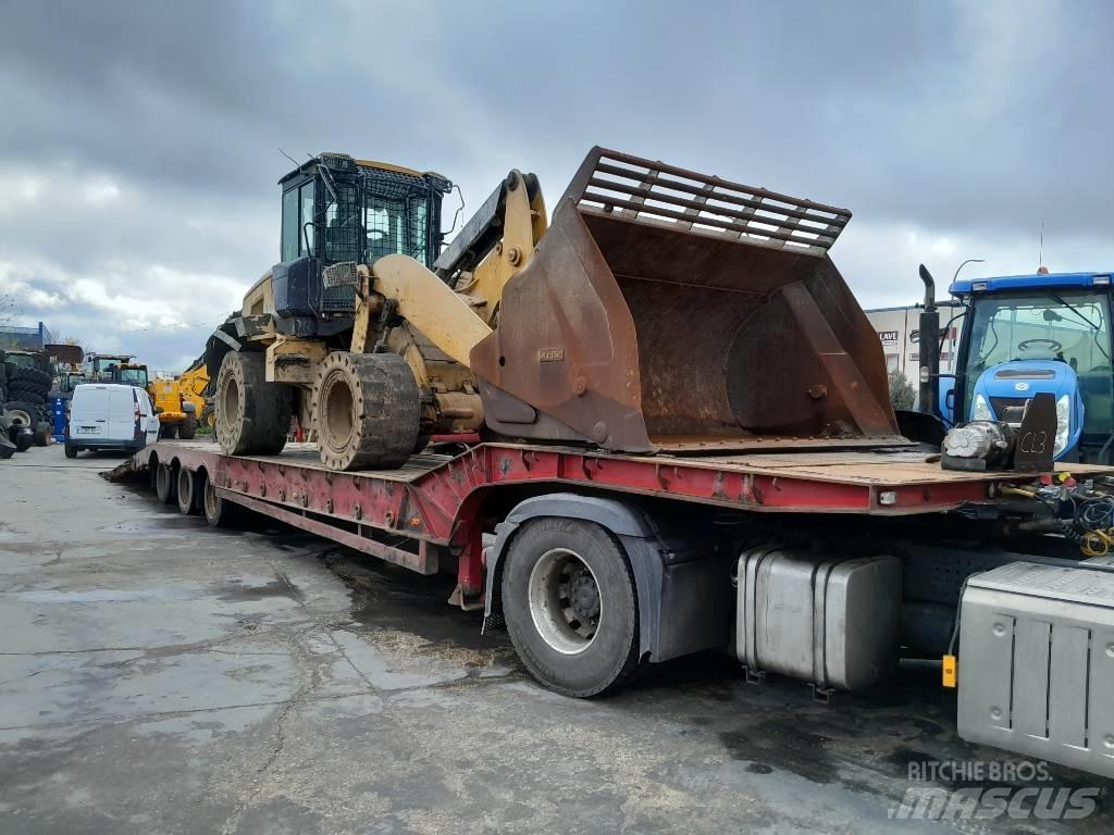 Andover SF40 Low loader-semi-trailers
