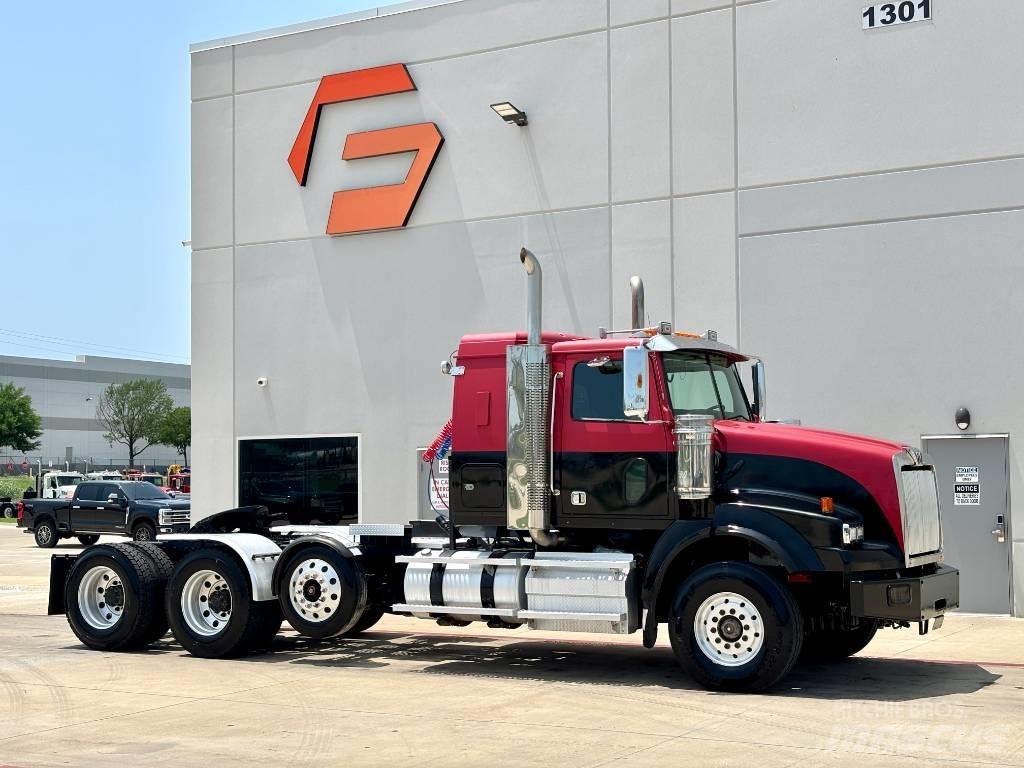 Western Star 4900 Tractor Units