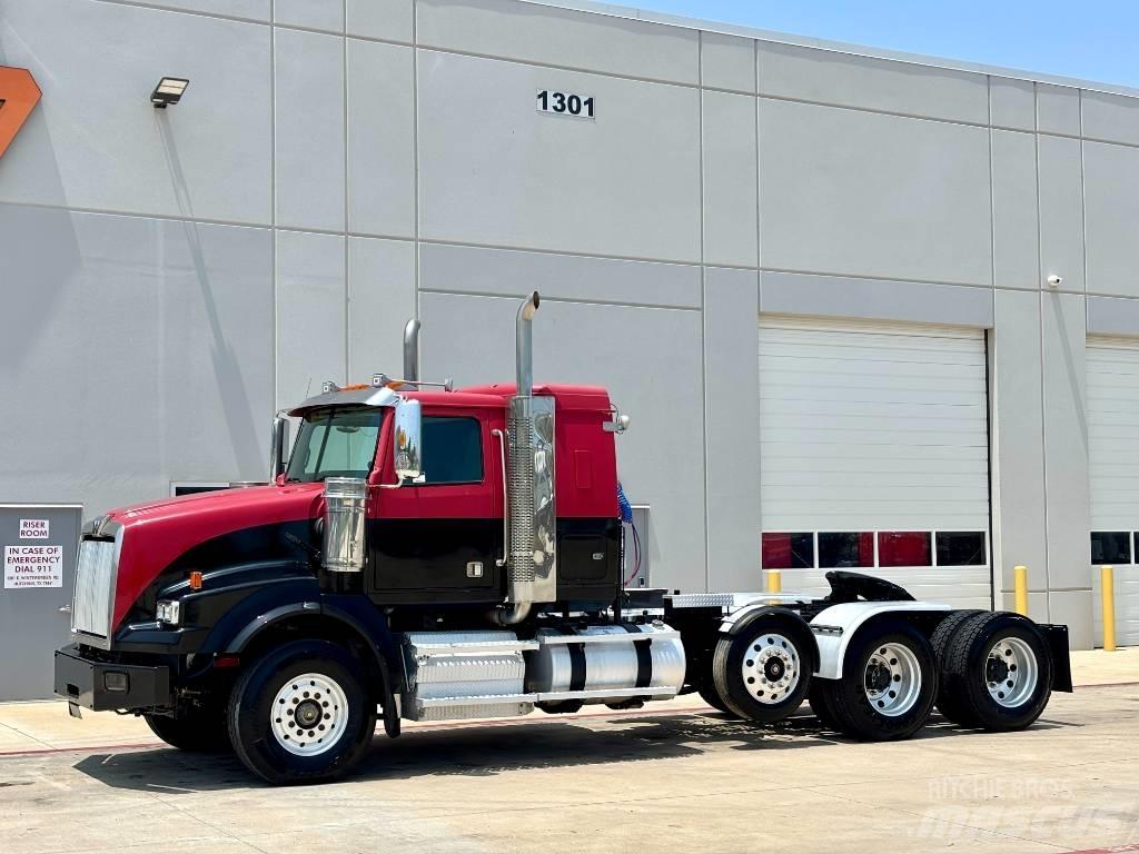 Western Star 4900 Tractor Units