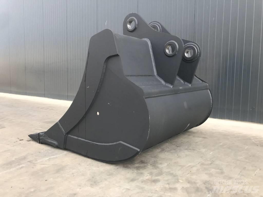 Volvo EC210 Buckets