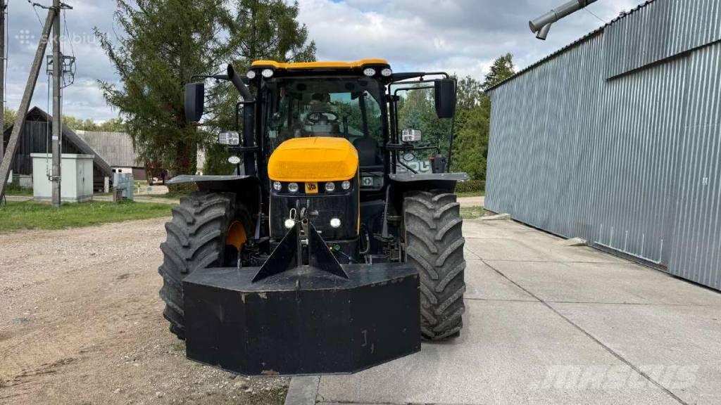 JCB 4220 Tractors