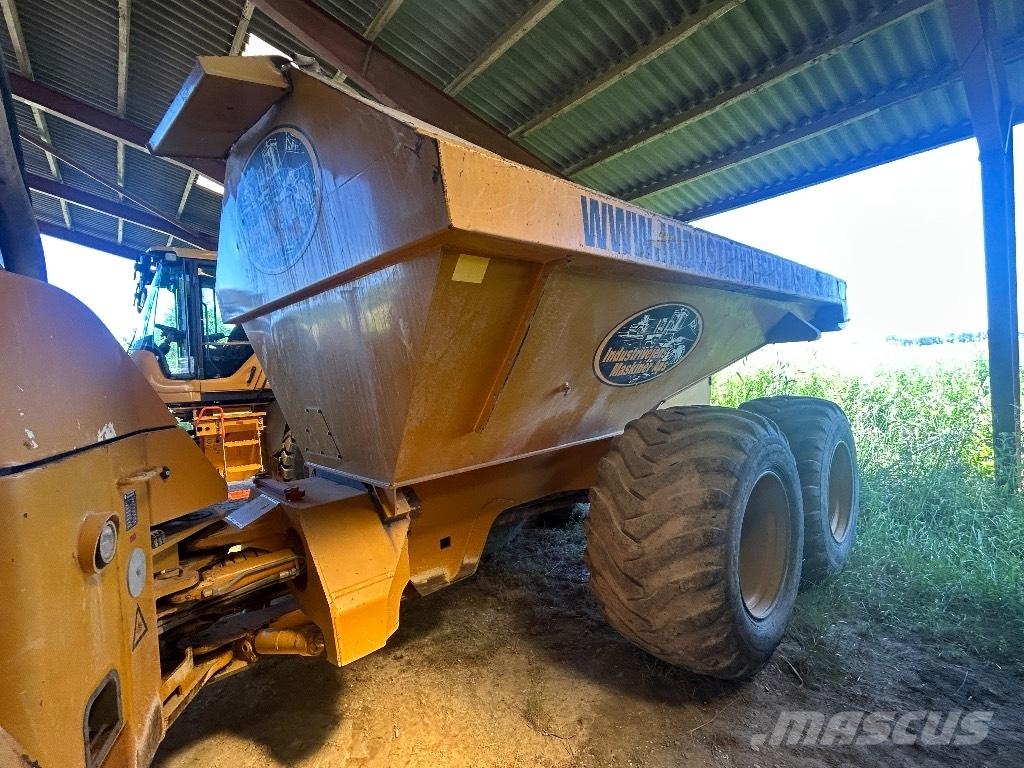 Hydrema 922 F Site dumpers