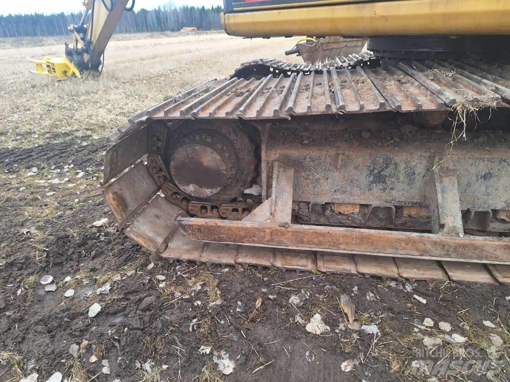 CAT 317 Crawler excavators