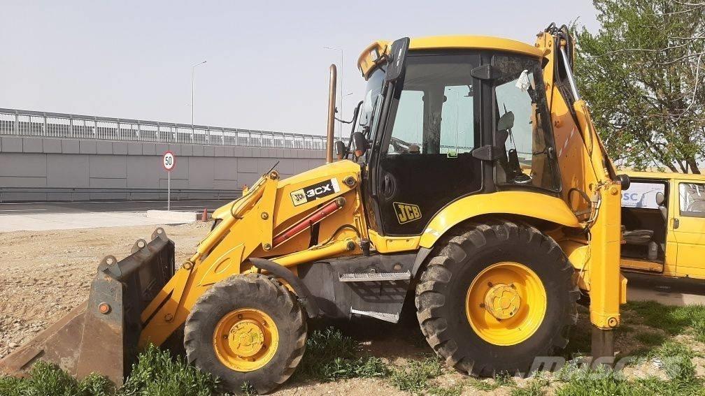 JCB 3 CX Backhoe loaders