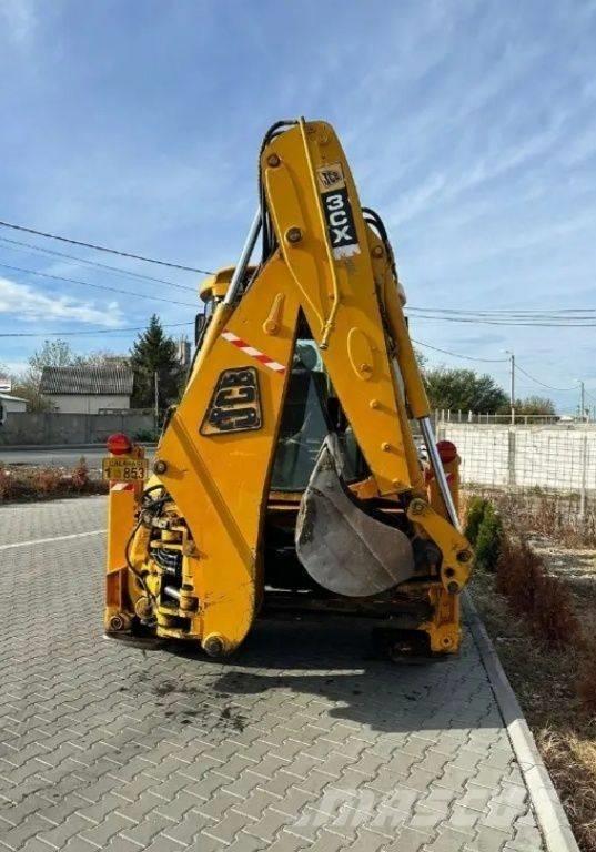 JCB 3 CX Backhoe loaders