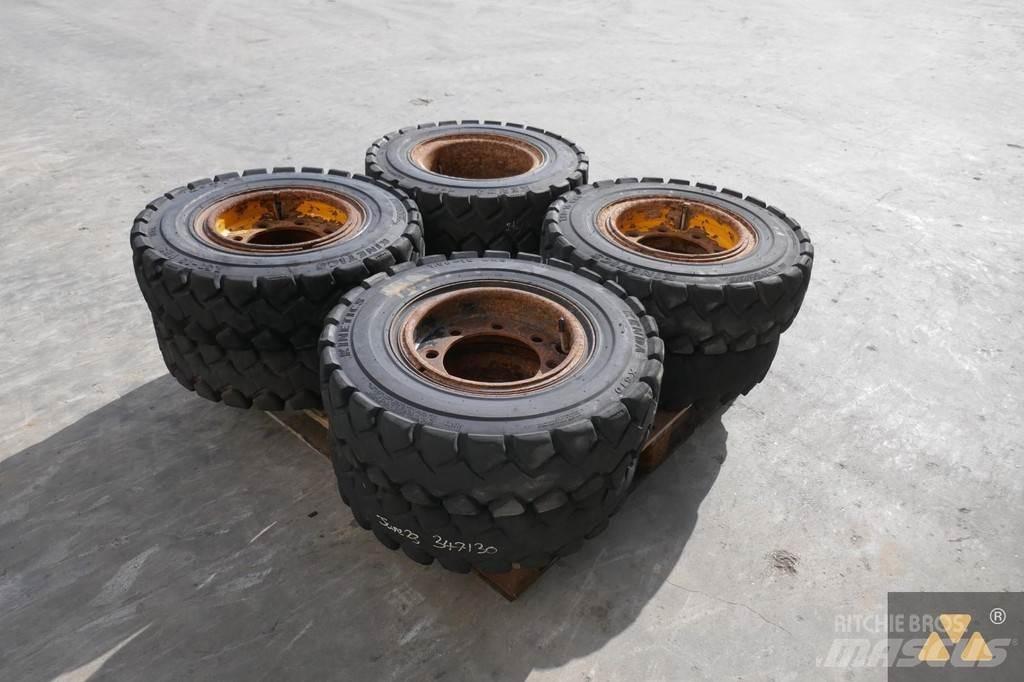 Kenda 7.50-15 Tyres, wheels and rims