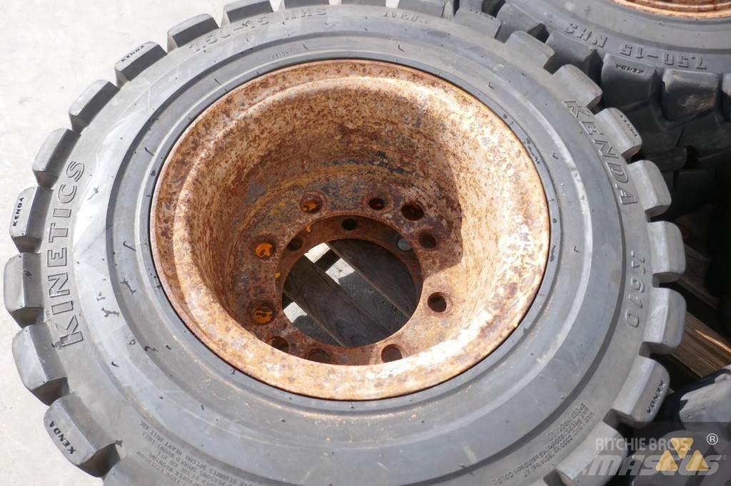 Kenda 7.50-15 Tyres, wheels and rims