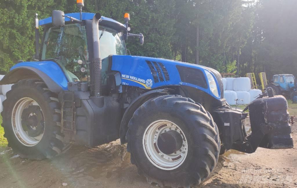 New Holland T 8.360 Tractors
