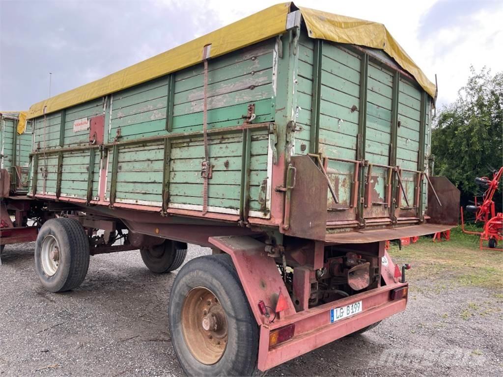 Oelkers DKP 18 Bale trailers