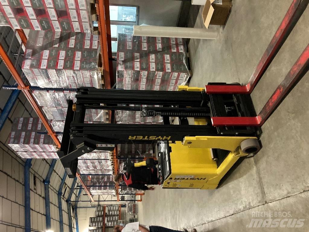 Hyster S1.2C Pedestrian stacker