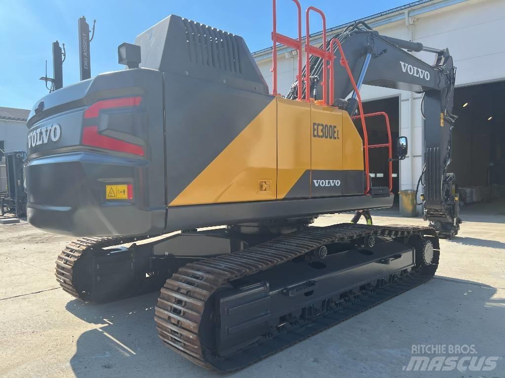 Volvo EC300EL Crawler excavators