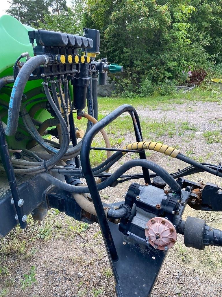 Agro A2000L/15m Trailed sprayers