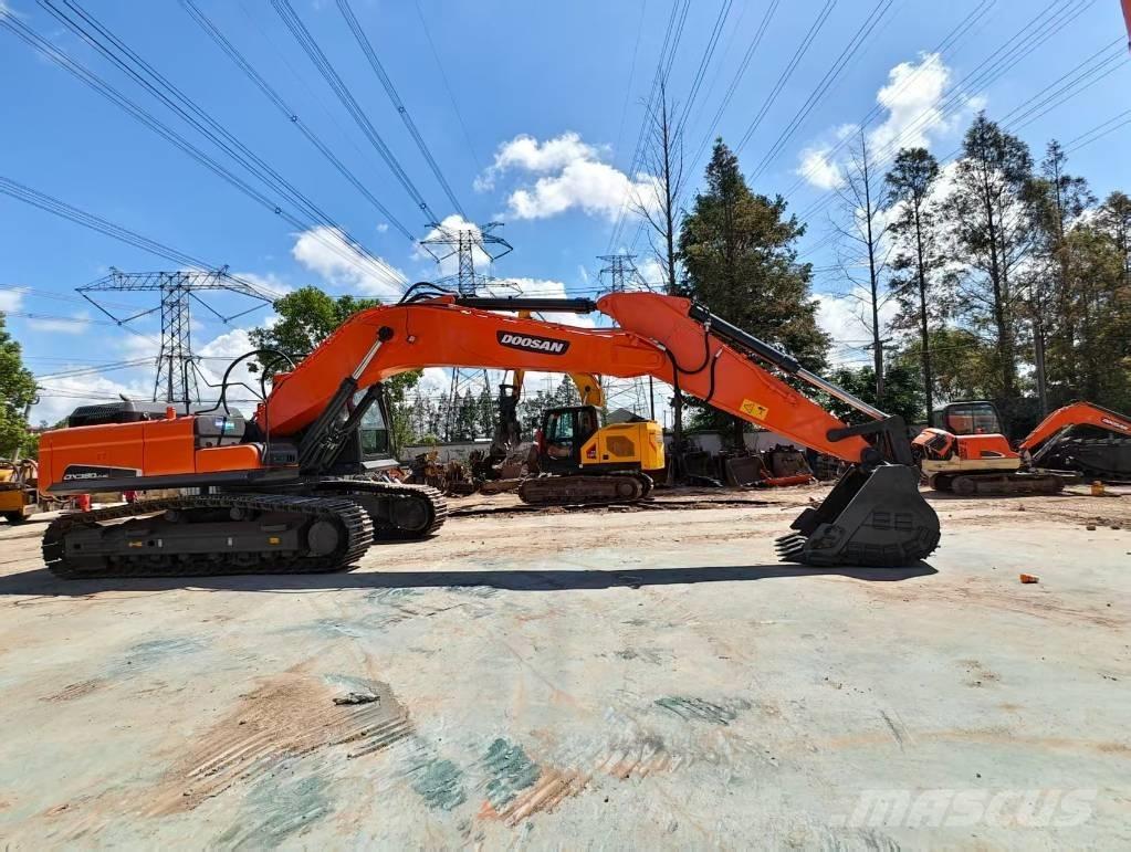 Doosan DX 380 LC Crawler excavators