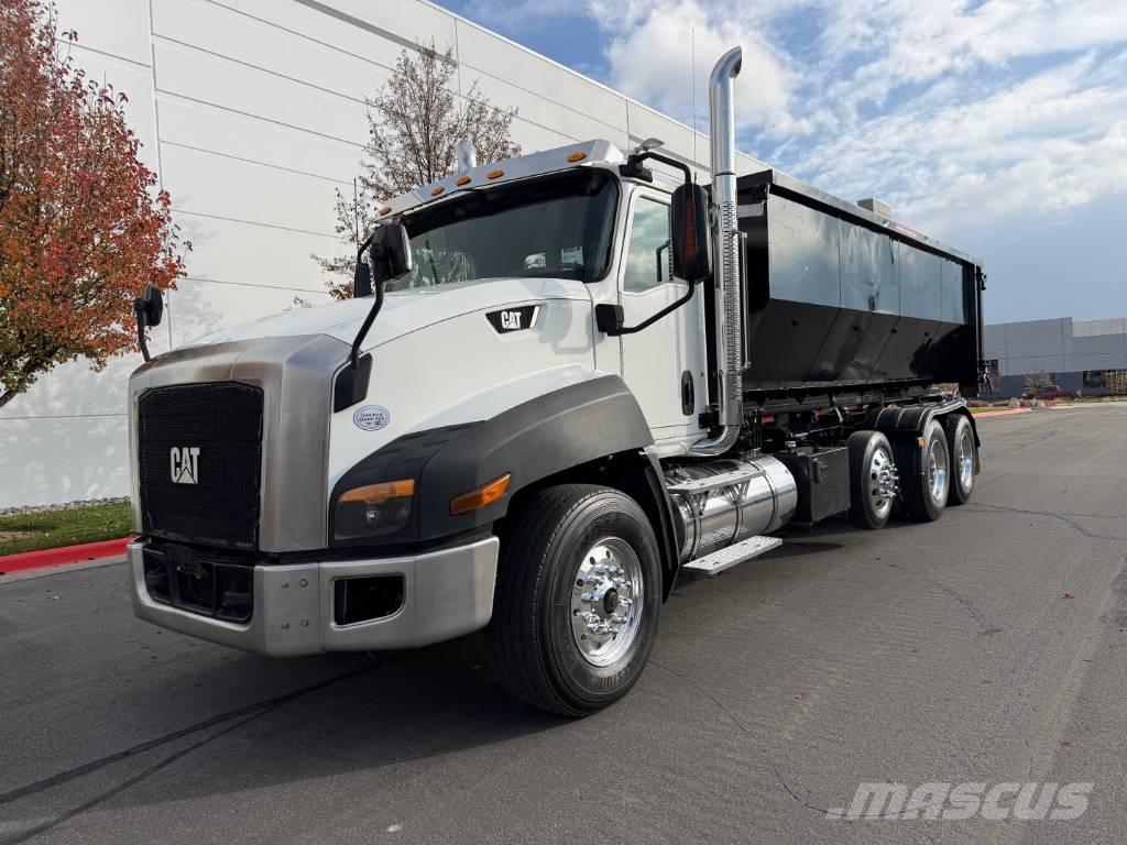 CAT CT 660 Cable lift demountable trucks