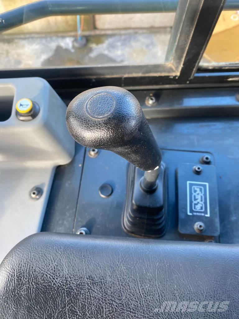 Komatsu D 61 PXi-24 Crawler dozers