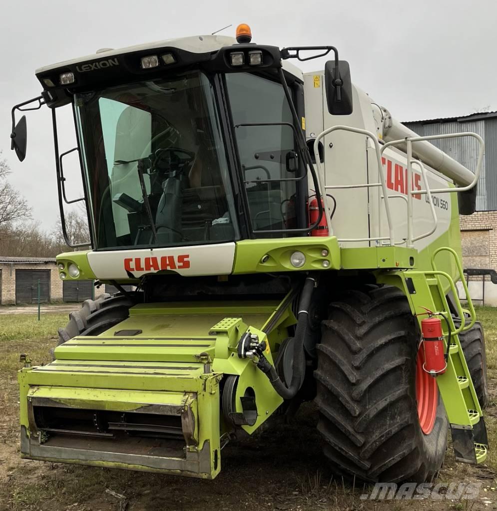 CLAAS Lexion 460 Combine harvesters