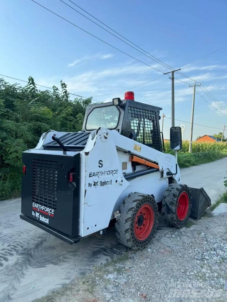Bobcat S16 Skid steer loaders