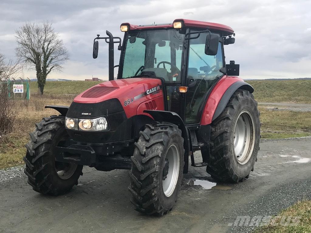 Case IH Farmall 85A Tractors