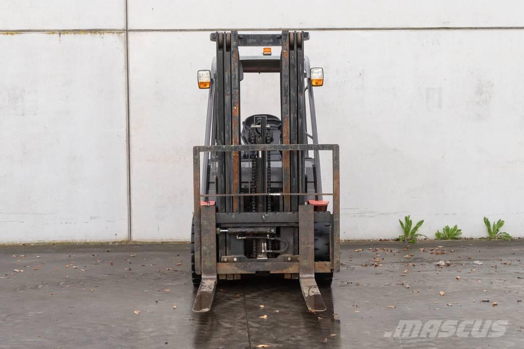Manitou MI 30 D Diesel trucks
