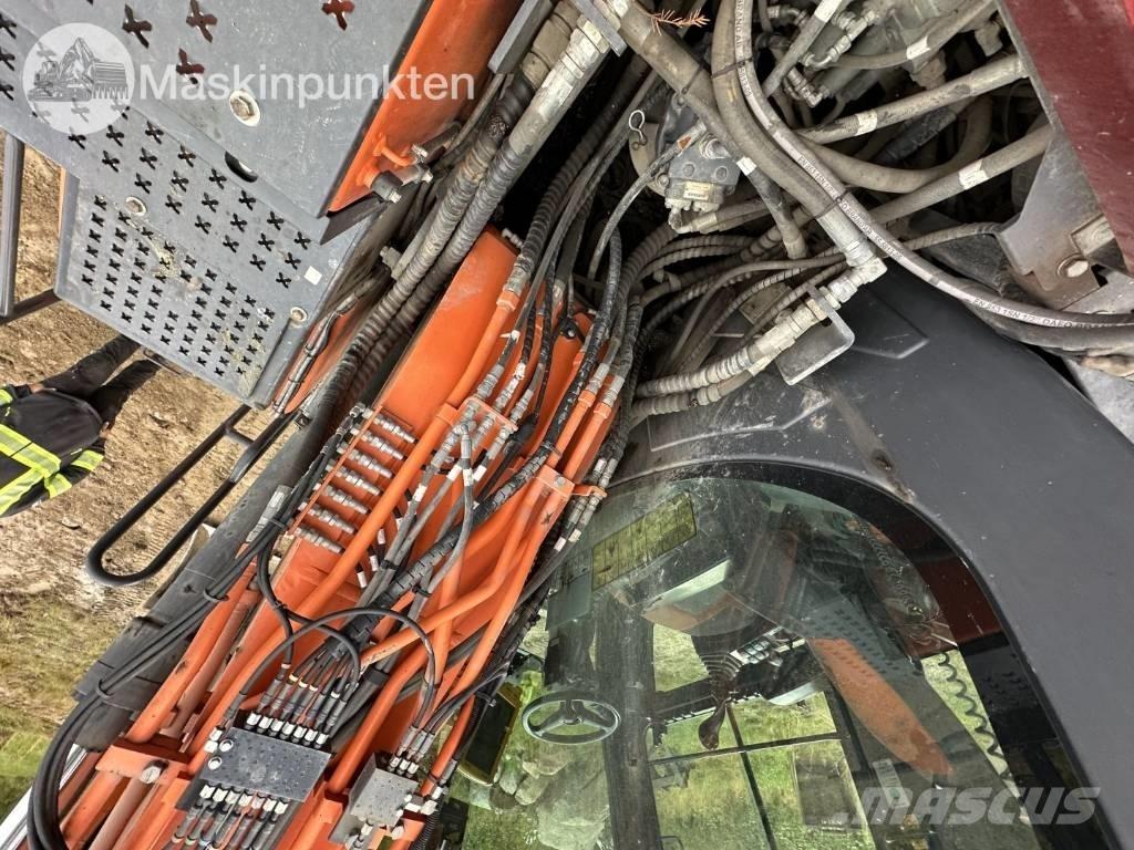 Doosan DX 170 W Wheeled excavators
