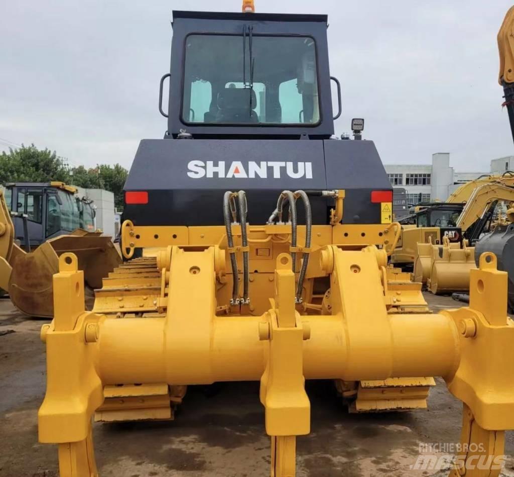 Shantui SD 22 Crawler dozers