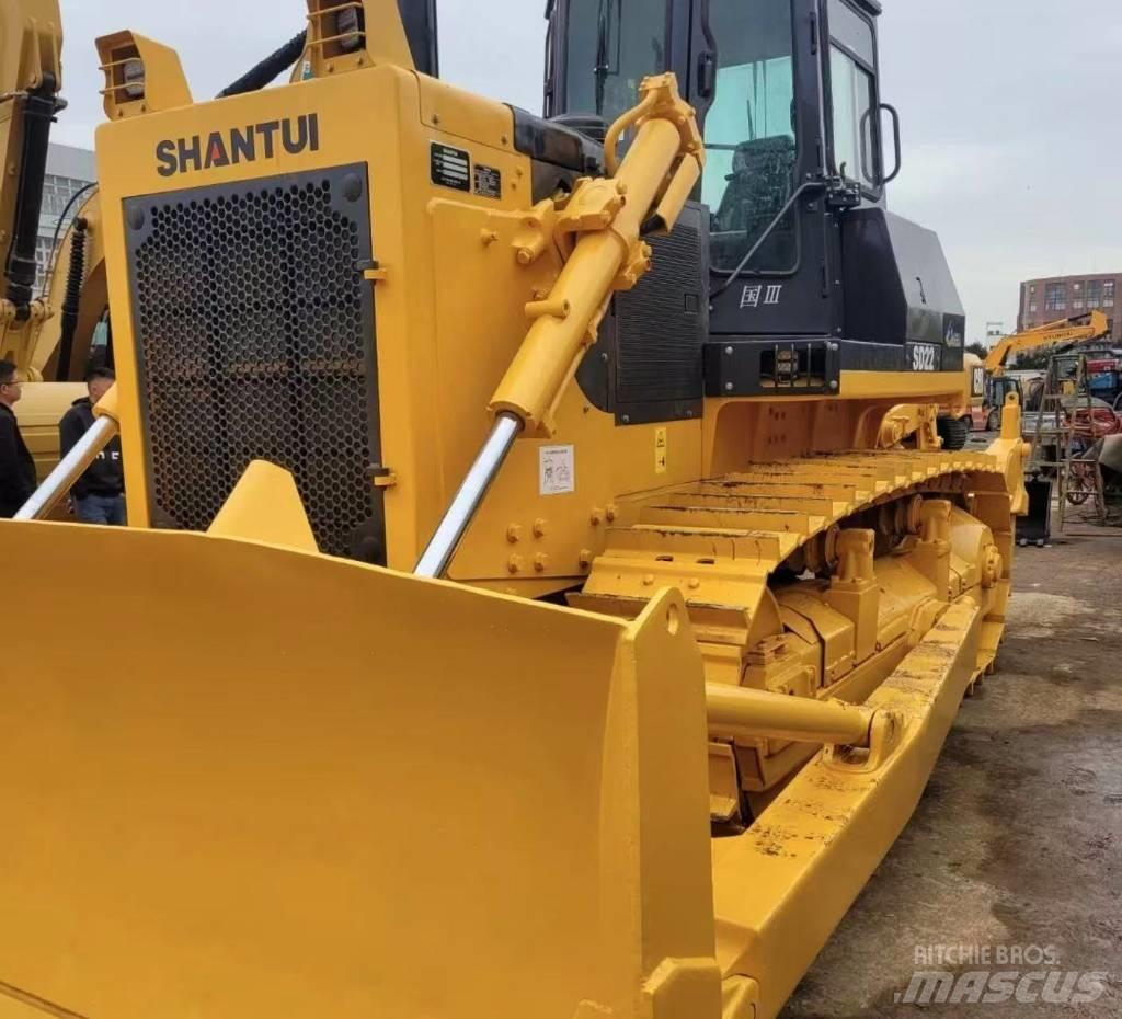 Shantui SD 22 Crawler dozers