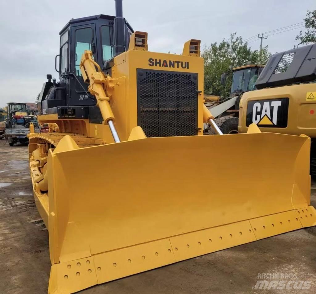 Shantui SD 22 Crawler dozers