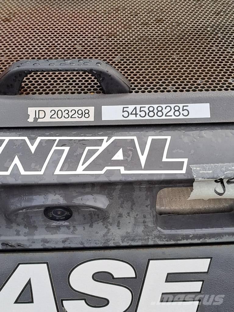 CASE TR 270 Skid steer loaders