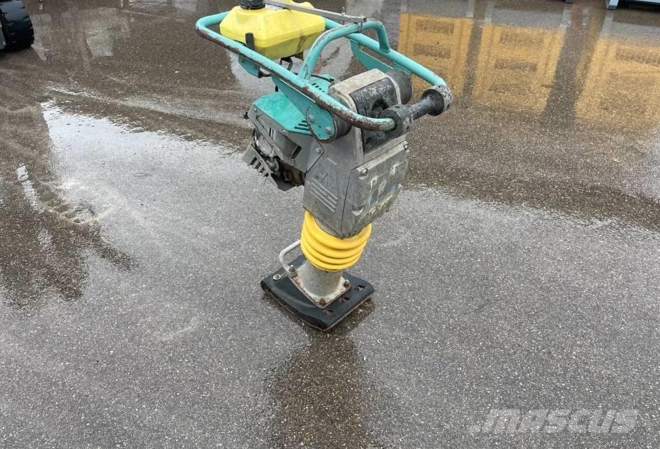 Ammann AVP 68 Vibratory pile drivers