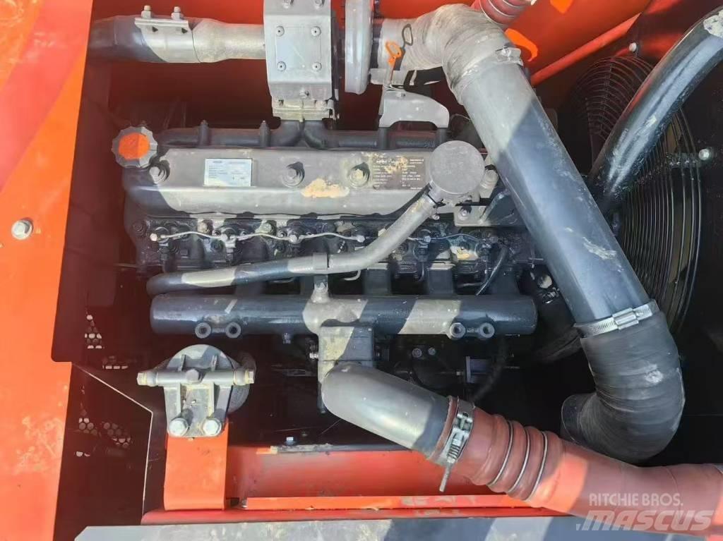 Doosan DX 225 LC Crawler excavators