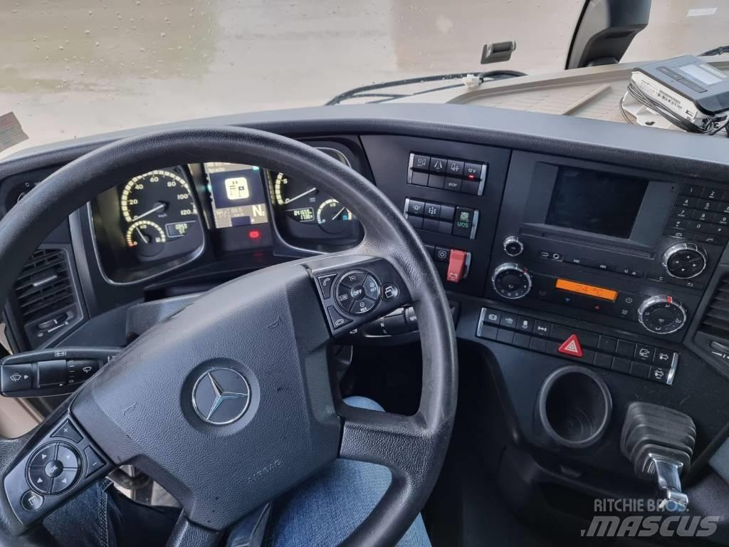 Mercedes-Benz Actros Tractor Units