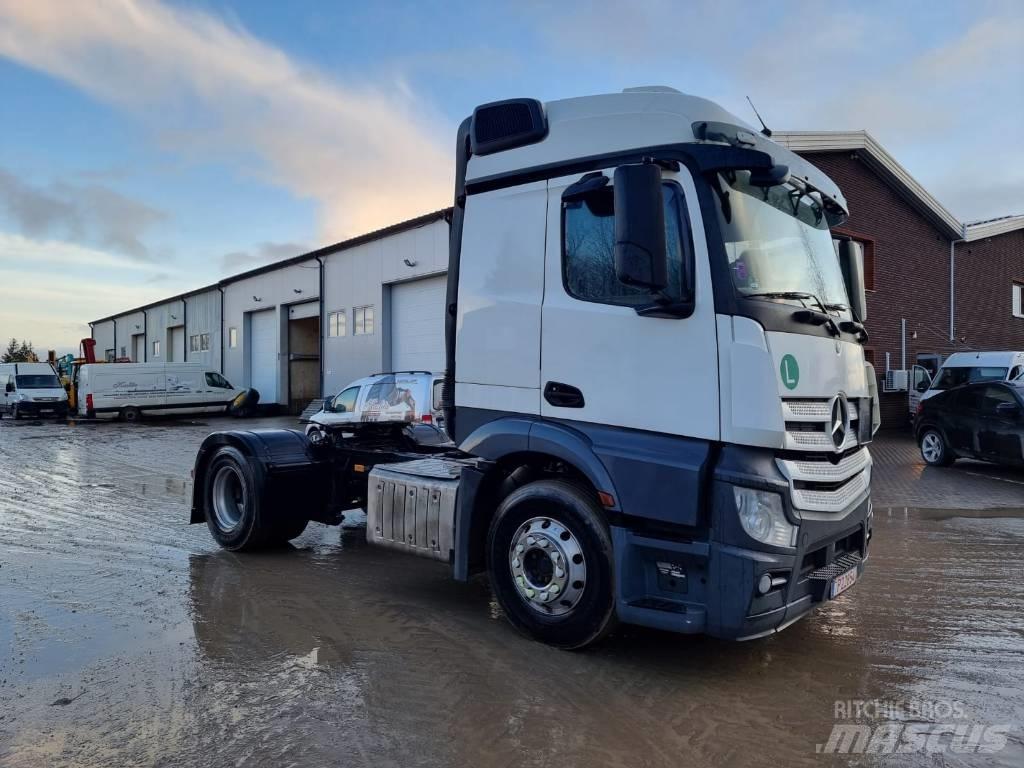 Mercedes-Benz Actros Tractor Units