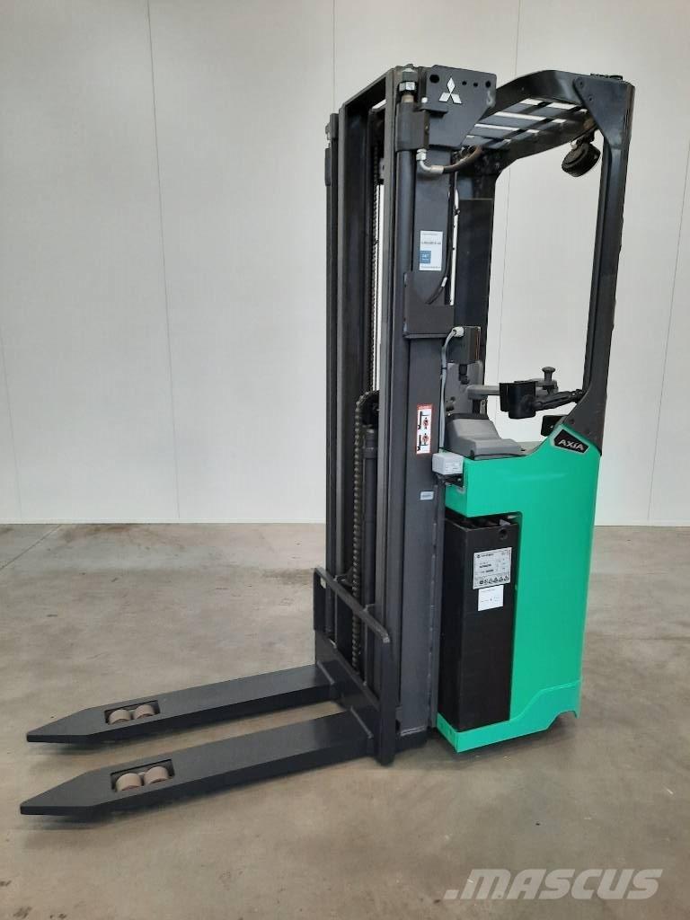 Mitsubishi SBR16N2 Self propelled stackers