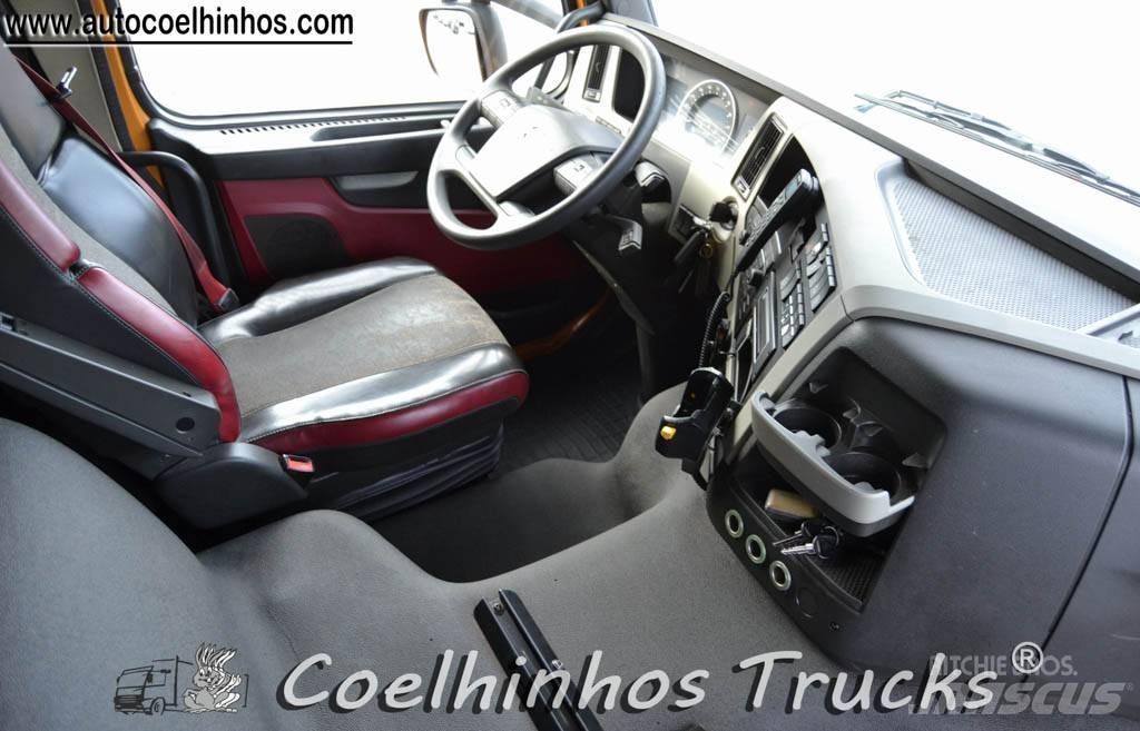 Volvo FM 330 Box body trucks