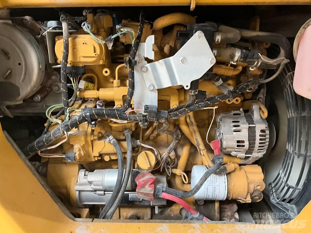 CAT 308 E 2 CR Midi excavators  7t - 12t