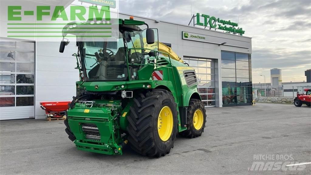 John Deere 8500i Self-propelled foragers